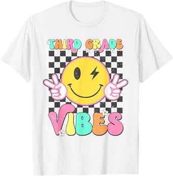Third Grade Vibes Smile Face Funny Back to School Girls Kids T-Shirt