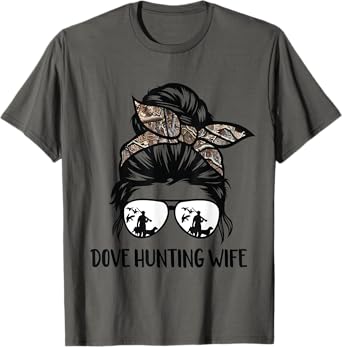 dove hunting wife messy bun Funny Dove Hunter woman mom T-Shirt
