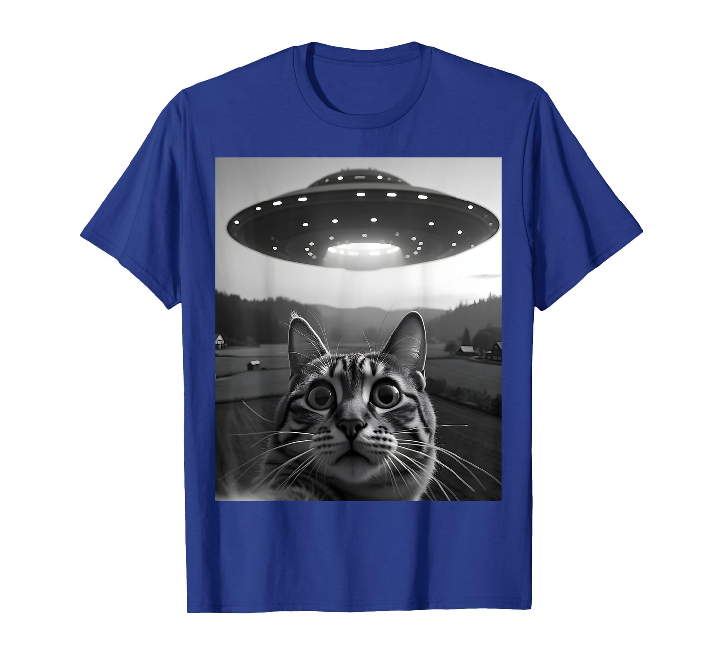 Cat Selfie With Alien UFO Funny Cat T-Shirt