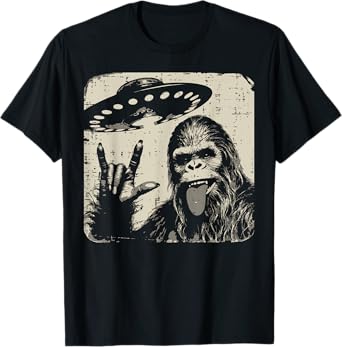 Sasquatch Rocker Ufo Selfie Funny Bigfoot Rock Boys Kids Men T-Shirt