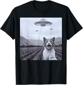 Cat Selfie With Alien UFO Funny Cat Gifts For Men Women Kid T-Shirt