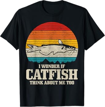 I Wonder If Catfish Think About Me Vintage Funny Catfishing T-Shirt