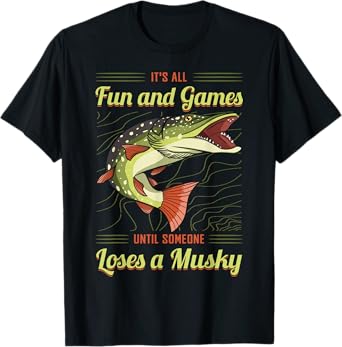 Musky Fishing Muskie Lure Fish Hunting Muskellunge T-Shirt