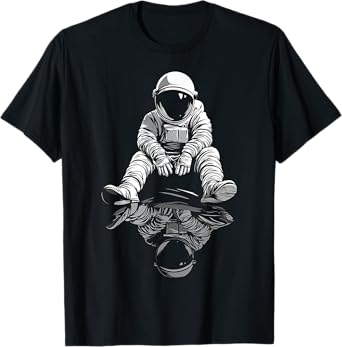 Astronaut Graphic Illustration Astronaut T-Shirt