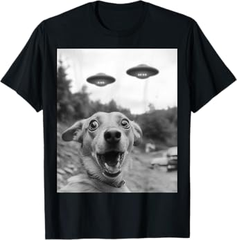 Funny dog Selfie with UFOs Weird dog T-Shirt