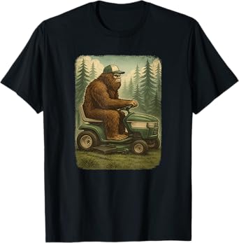 Dad Lawn Mowing Men Landscaper Lawn Mower Distressed T-Shirt