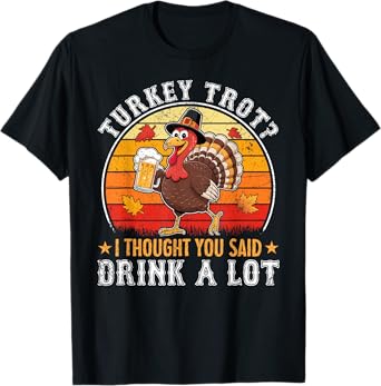 Turkey Trot Drink A Lot Vintage Thanksgiving Beer Lover Men T-Shirt