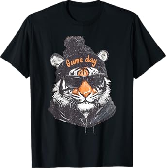 Touchdown American Football Game Day Thanksgiving Tiger Cool T-Shirt