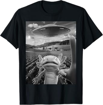 Axolotl Selfie With Alien UFO Funny Axolotl Gifts For Women T-Shirt