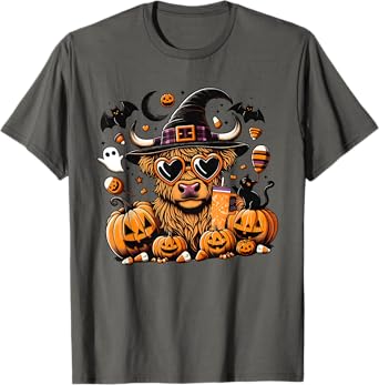 Halloween Highland Cow , Cute Witch Spooky Halloween Cow T-Shirt