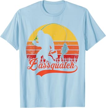 Funny Bigfoot Fishing-Shirt Bassquatch Sasquatch Bass Dad T-Shirt
