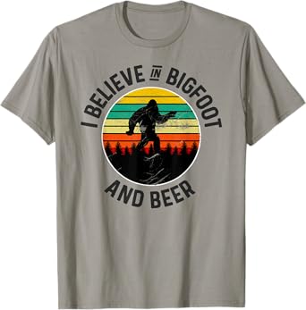 I Believe In Bigfoot & Beer Funny Sasquatch T-Shirt