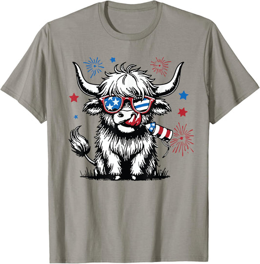 Cute Baby Highland Cow 4th of July Independence Day USA Farm T-Shirt