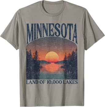 Minnesota Land Of 10000 Lakes Sunset Nature Vintage Style T-Shirt