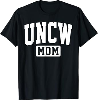 Family University College Arch Retro Design UNCW Arch Vintage Retro College Mom Mother Arch Vintage T-Shirt