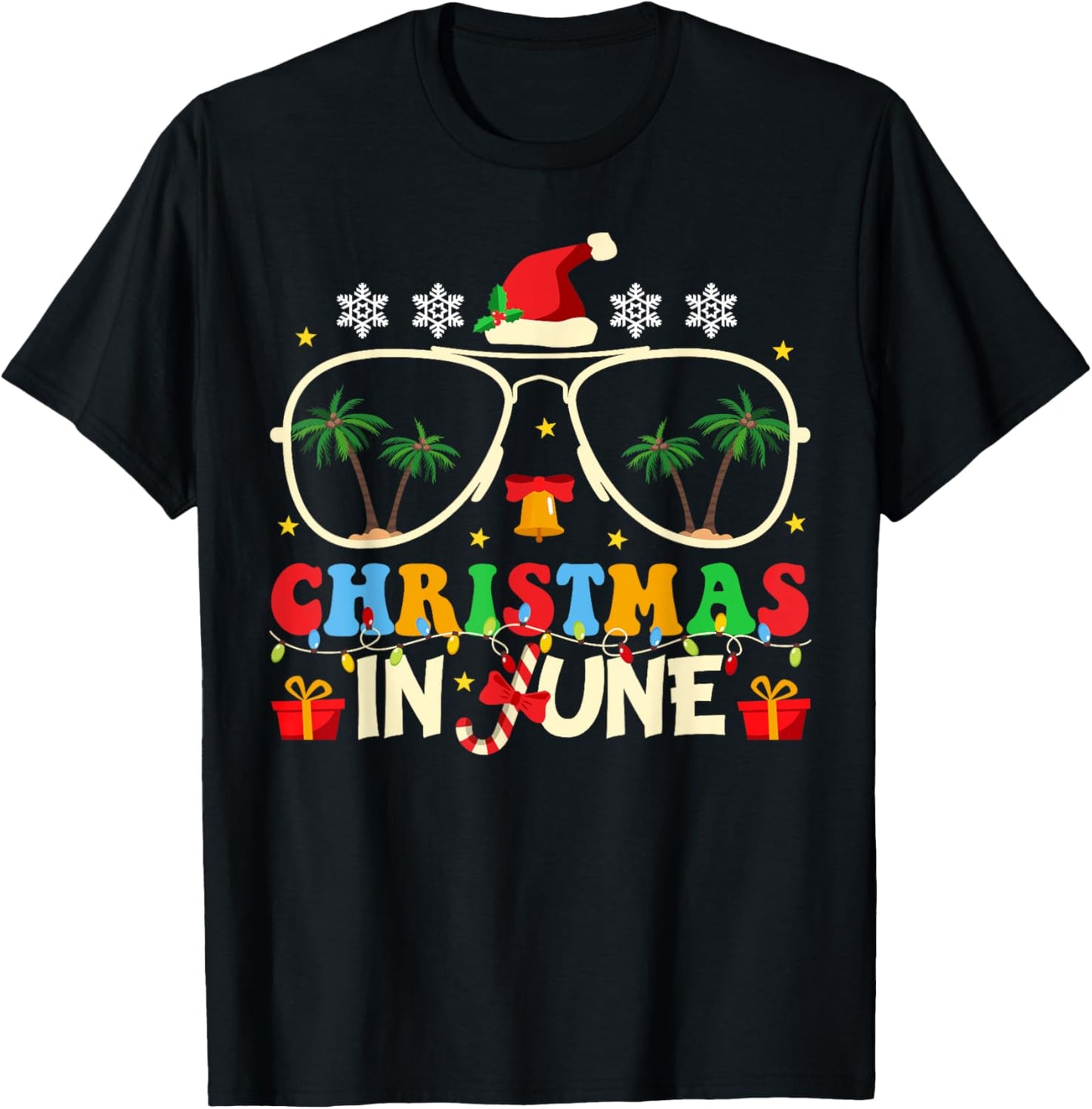 Funny Christmas In June Cute Santa Hat Summer Vacation Vibes T-Shirt