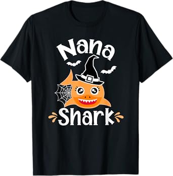 Nana Shark Funny Halloween Nana Grandma T-Shirt