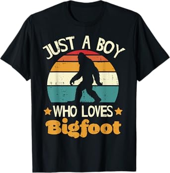 Just Boy Who Loves Bigfoot Retro Sasquatch Boys Kids Men T-Shirt