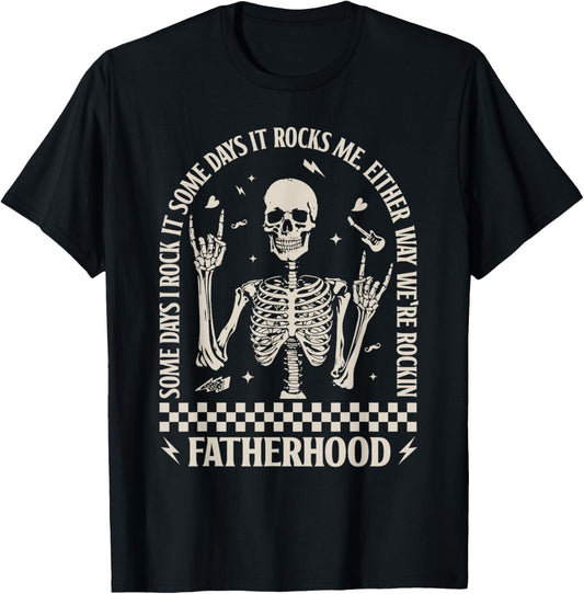 Funny Fatherhood Rock Skeleton Dad Life Vintage Fathers Day T-Shirt