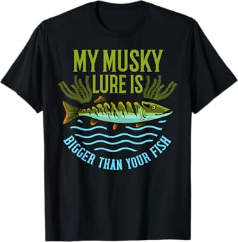 Musky Fishing Gift Muskie Lure Muskellunge T-Shirt