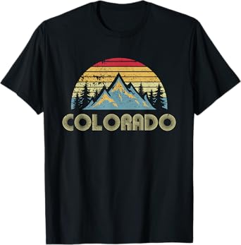 Colorado - Retro Vintage Mountains Nature Hiking T-Shirt