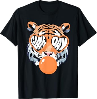 Touchdown American Football Game Day Thanksgiving Tiger Cool T-Shirt