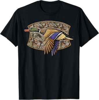 Flying Mallard Duck Camouflage Camo Duck Hunting Camo Hunter T-Shirt