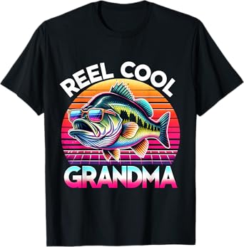 Reel Cool Grandma Mother’s Day Gifts Funny Fishing Grandma T-Shirt