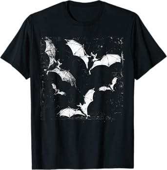 Bats Vampire Horror Spooky Art Halloween Goth Alt Aesthetic T-Shirt
