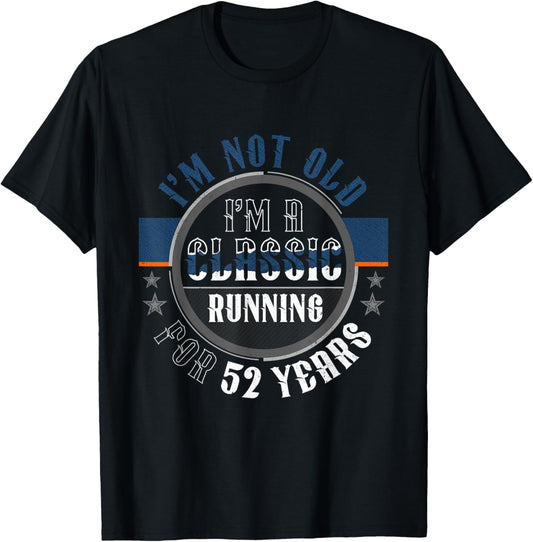 Classic 52 Year Old Men Vintage 52 Birthday Gifts 52th Bday T-shirt