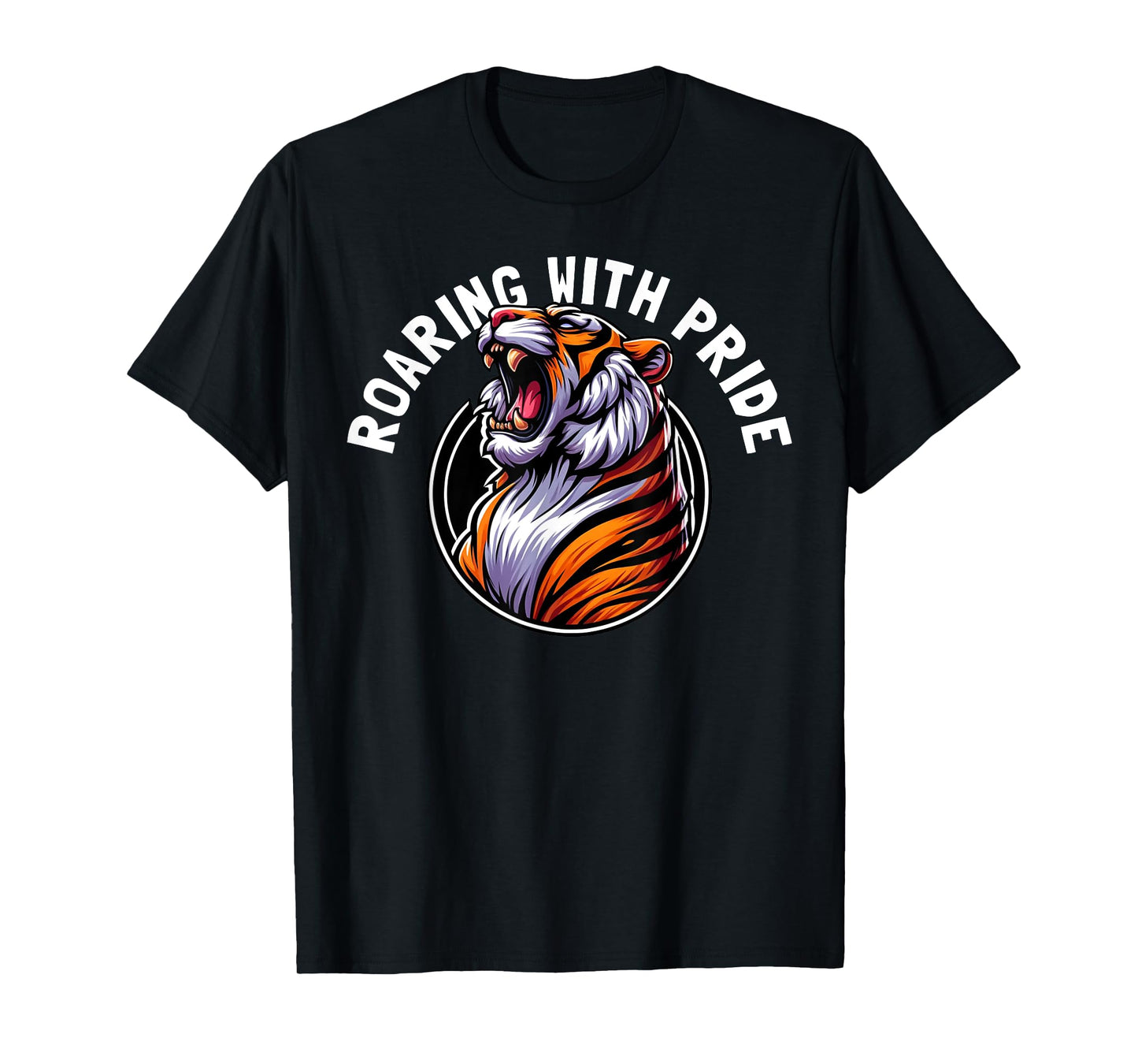 Roaring Tiger Animal Lover Wildlife Nature Graphic T-Shirt