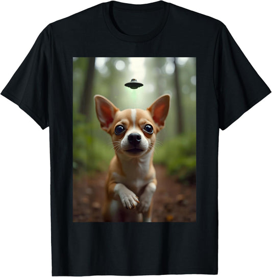 Chihuahua Dog Selfie UFOs Chihuahua Lover Funny UFO Graphic T-Shirt