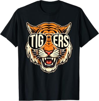 Vintage Tiger Throwback Design Classic for Men Women T-Shirt