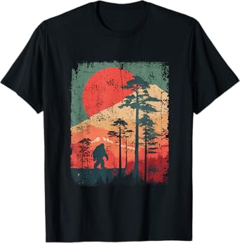 Vintage Samurai Bigfoot Japanese Ukiyo-e Art Funny T-Shirt