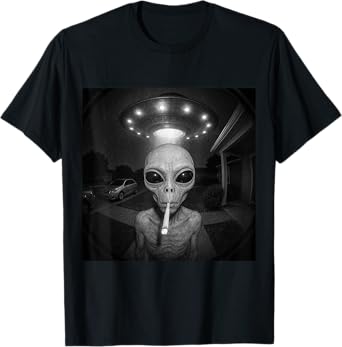 Alien At Your Door - Funny UFO Doorbell Space Life Art T-Shirt