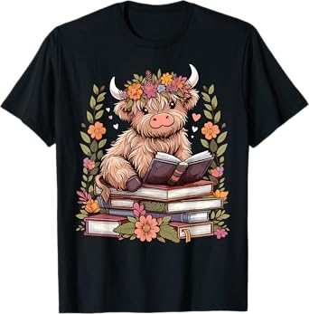 Cute Baby Highland Cow Reading Book Bookworm T-Shirt