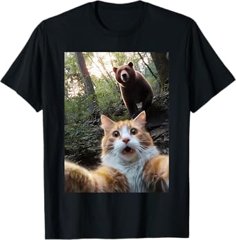 Funny Surprised Scared Cat Selfie Meme With Bear T-Shirt for Men Women Kids