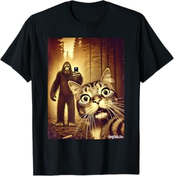 Totally Weird Tees Cat Sasquatch Selfie Funny Woods Bigfoot Art Unisex-Adults T-Shirt Black Small