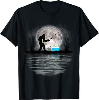 Bigfoot Fishing Tee Funny Sasquatch Fishing & Beer Gift T-Shirt