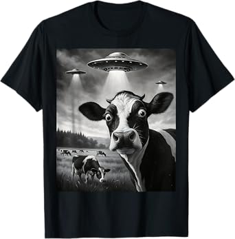 Funny Cow Selfie UFO Alien Humor Vintage Print Art Design T-Shirt