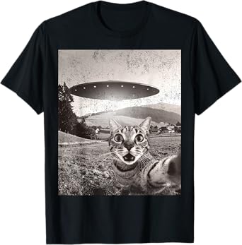Cat Selfie With Alien UFO Funny Cat Gifts For Men Women Kid T-Shirt